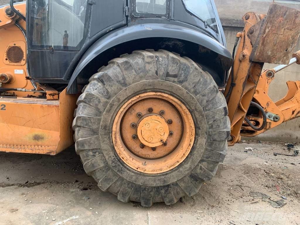 CASE 580 M Wielladers