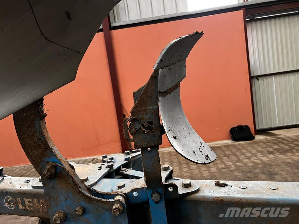 Lemken Juwel 8 Conventionele ploegen