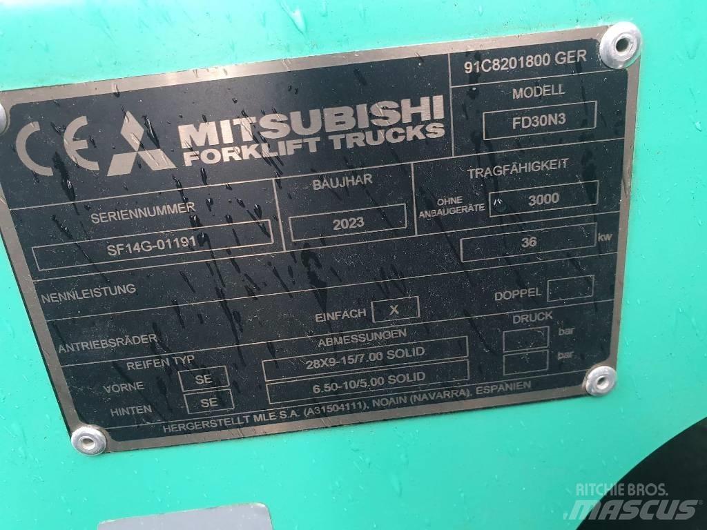 Mitsubishi FD 30 N Diesel heftrucks