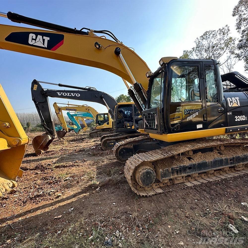 CAT 326D Rupsgraafmachines