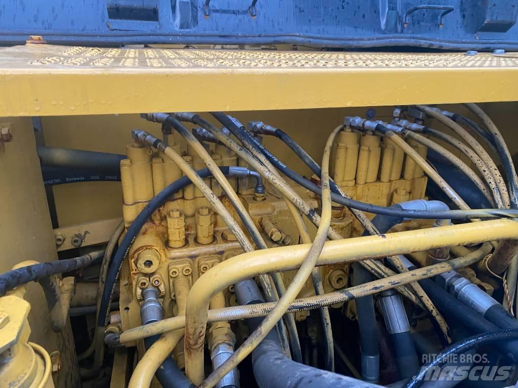 CAT 320 C L Rupsgraafmachines