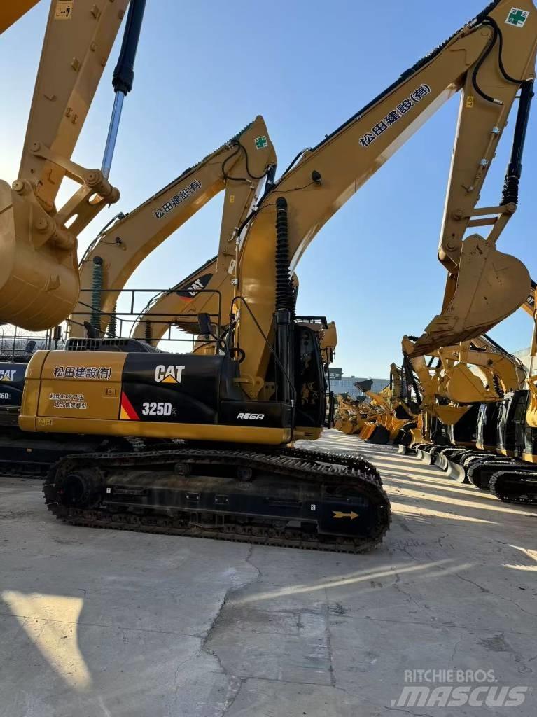 CAT 325D Rupsgraafmachines