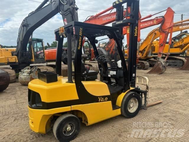 Yale GDP 35 VX Diesel heftrucks
