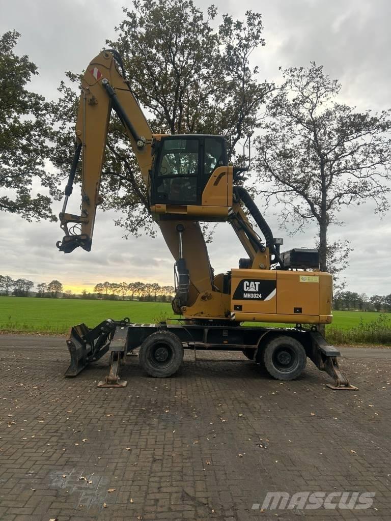 CAT MH 3024 Waste / industry handlers