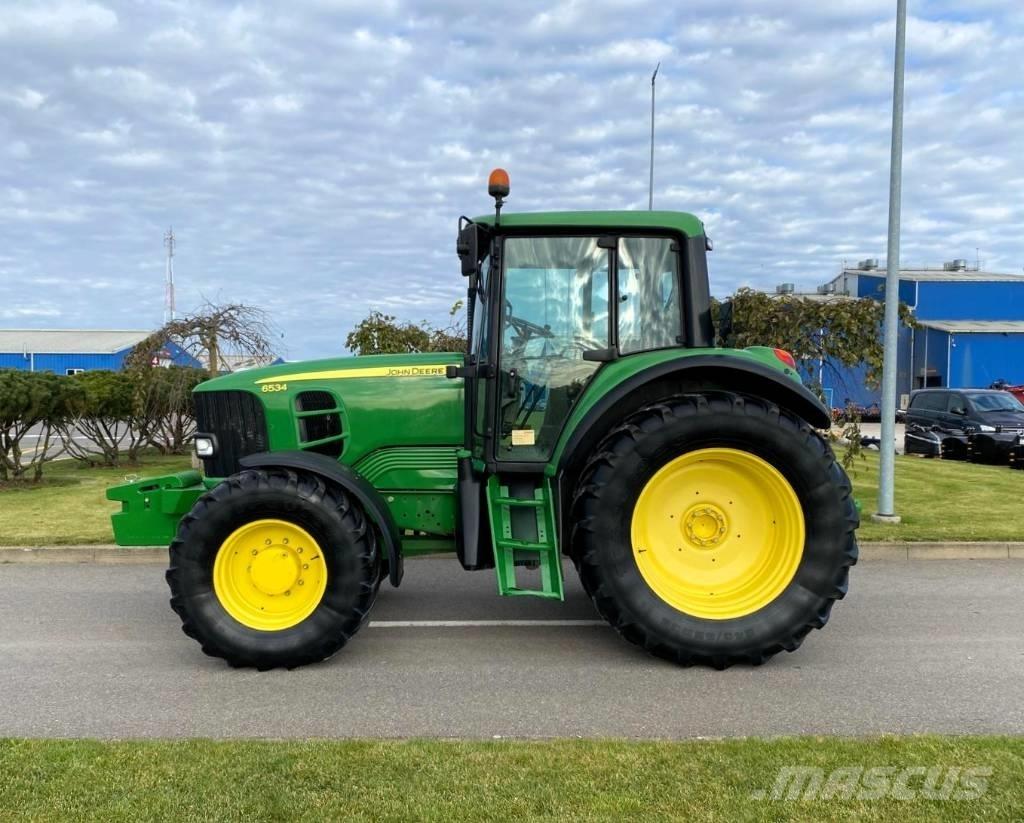 John Deere 6534 Tractoren