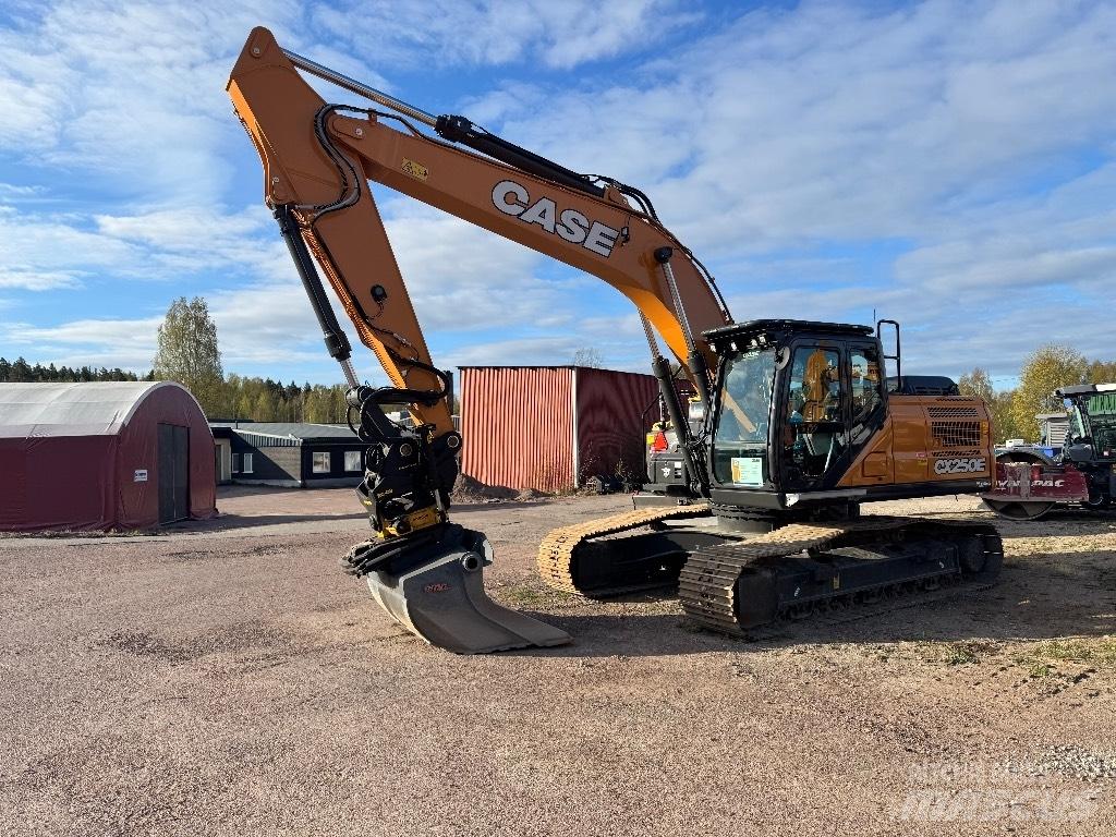 CASE CX250E Rupsgraafmachines