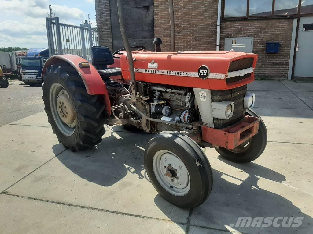 Massey Ferguson 158 Tractoren
