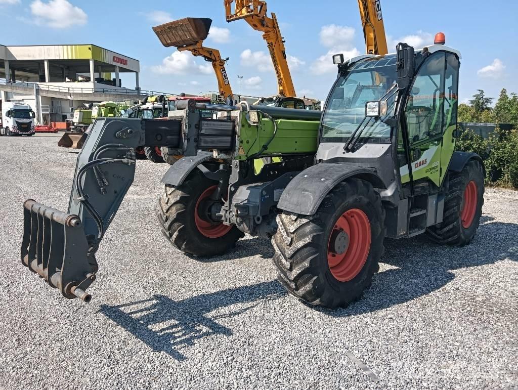 CLAAS Scorpion 1033 Verreikers voor landbouw