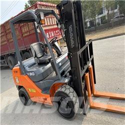 Toyota 8 FDK 30 Diesel heftrucks
