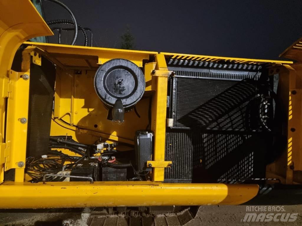 JCB JS 210 LC Rupsgraafmachines