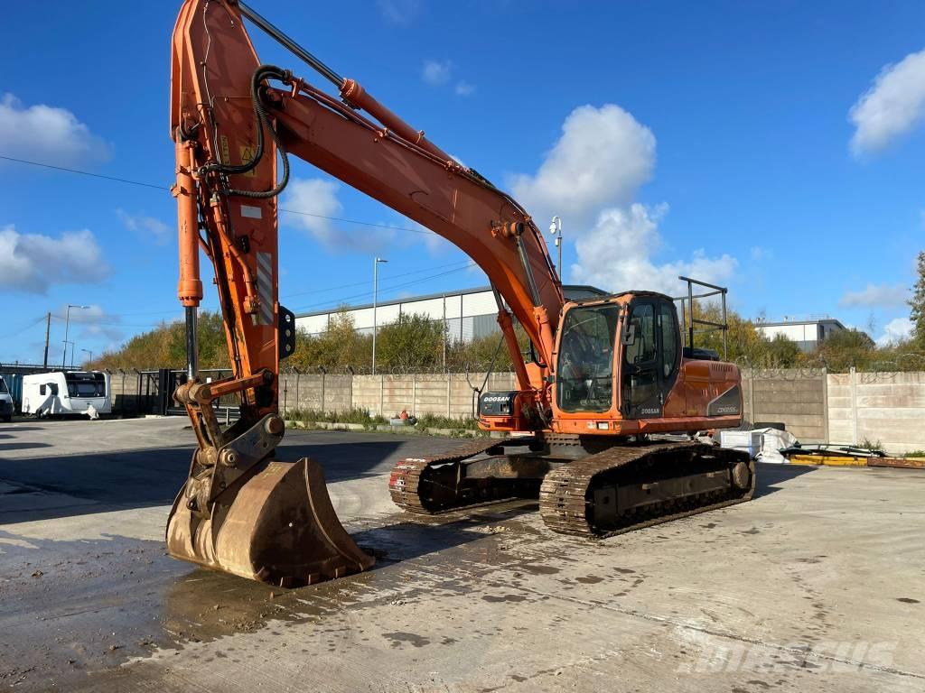 Doosan DX 255 LC Rupsgraafmachines