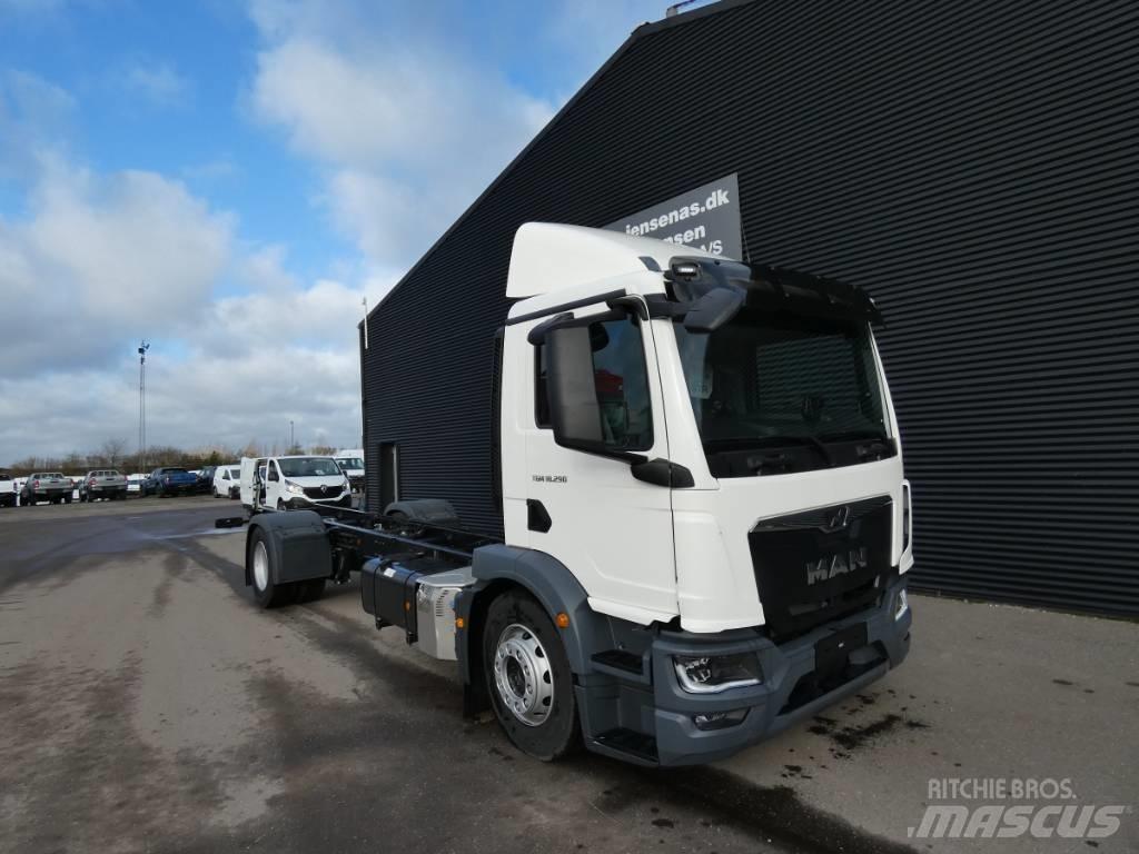 MAN TGM 18.290 Chassis met cabine
