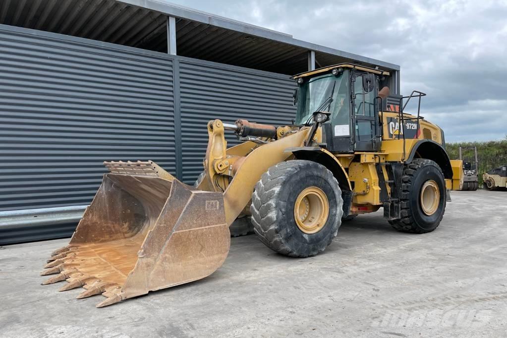 CAT 972M Wielladers
