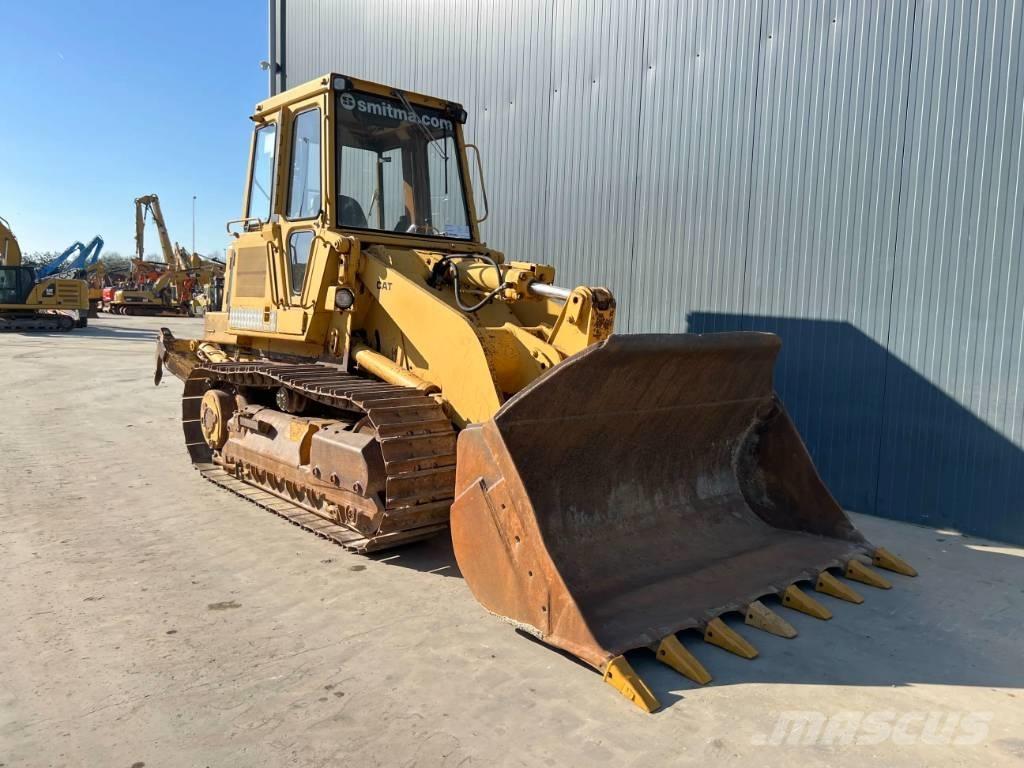CAT 953 - Ripper Rupsladers