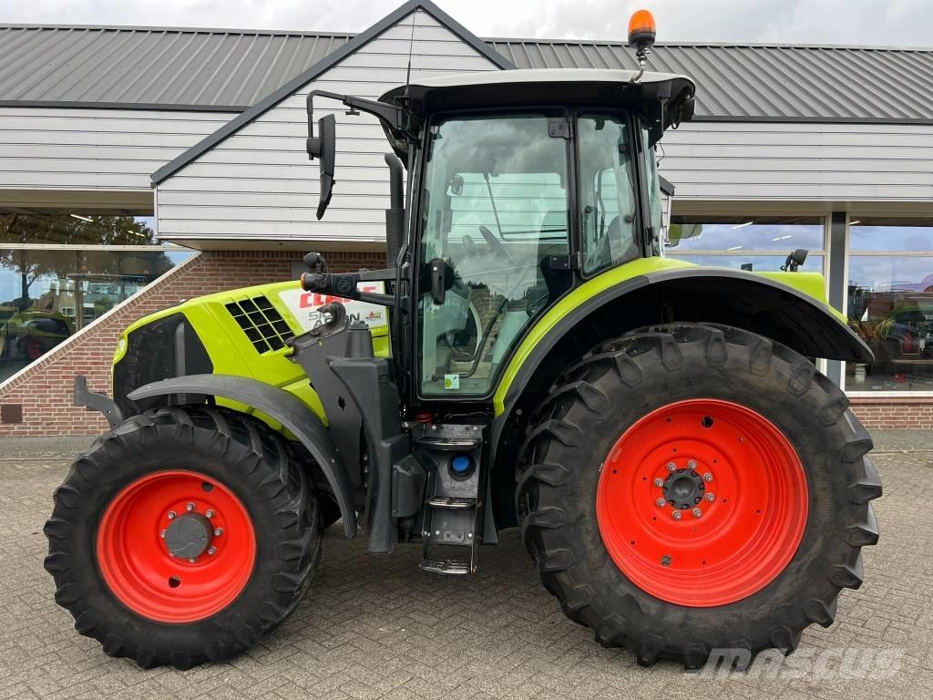 CLAAS Arion 510 CIS Tractoren