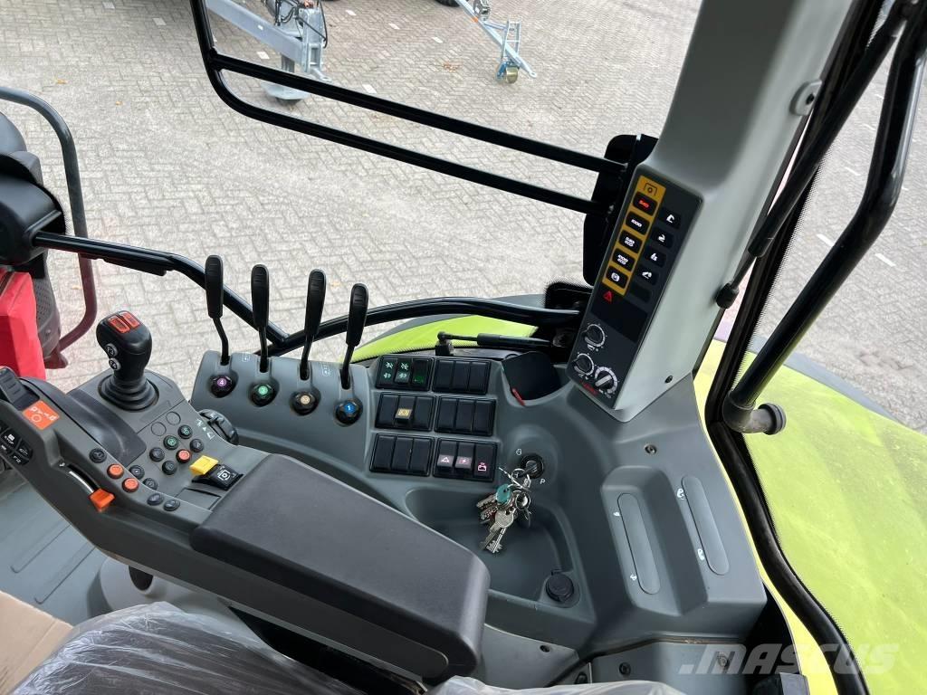 CLAAS Arion 510 CIS Tractoren