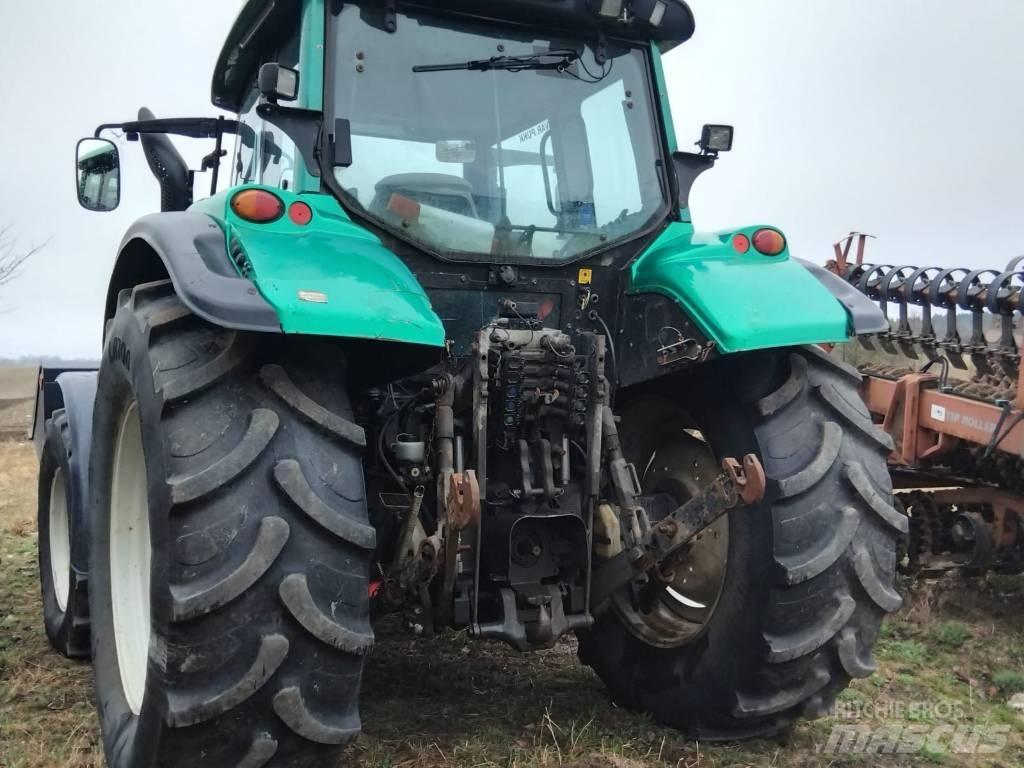 Valtra N 142 D Tractoren