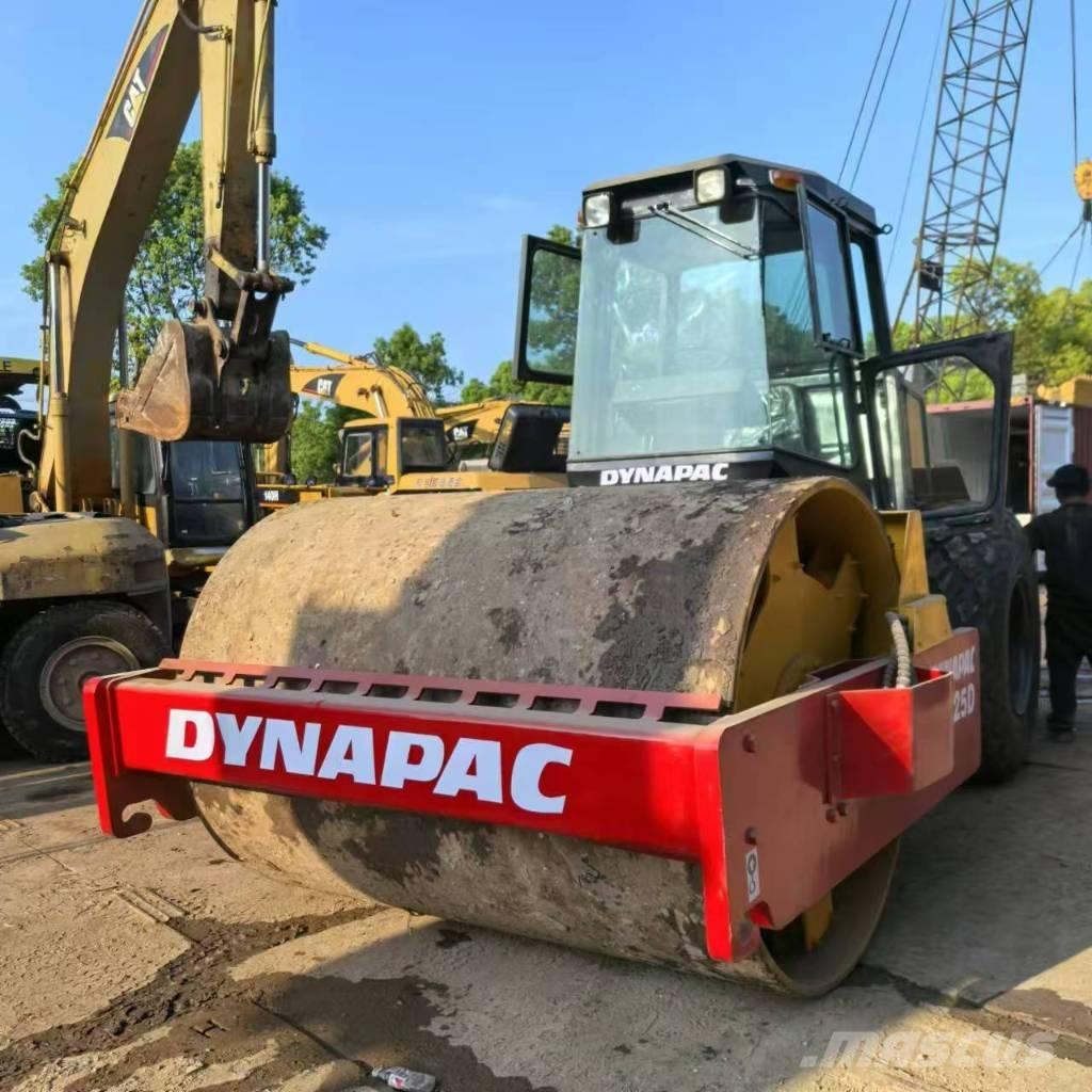 Dynapac CA 25 D Trilrolwalsen