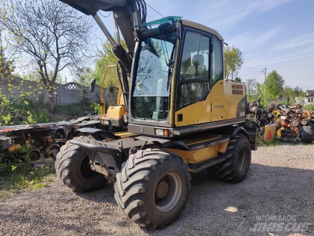 Volvo EW 140 C Wielgraafmachines
