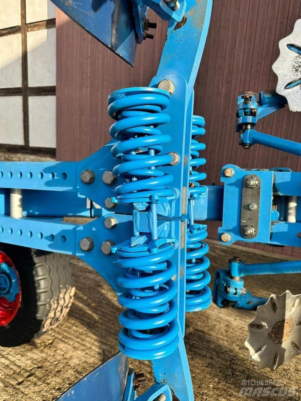 Lemken Europal 8 Wentelploegen