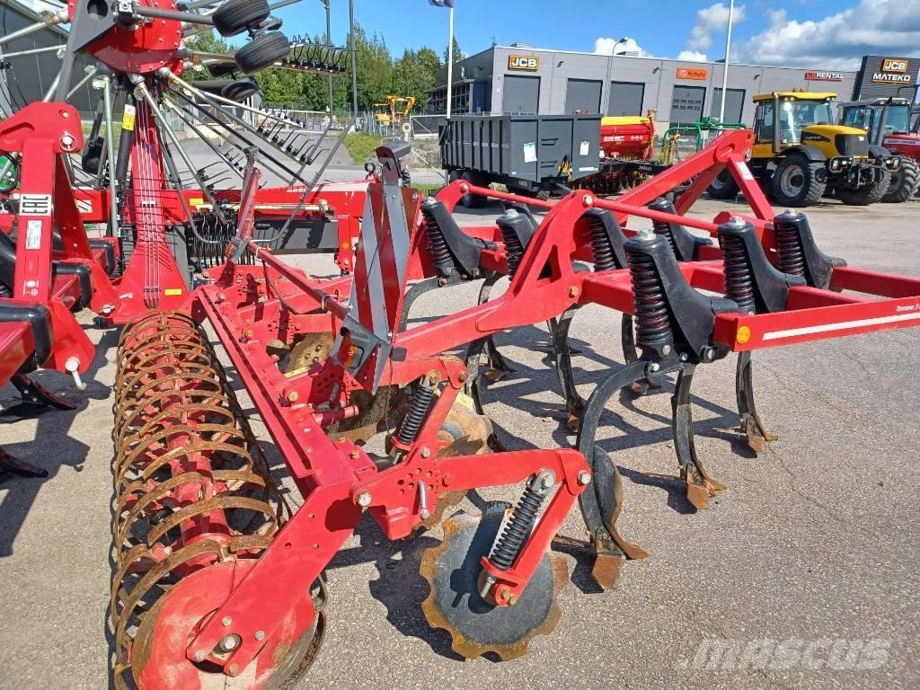 Horsch Terrano 3 FX Cultivatoren