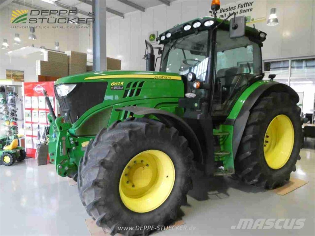 John Deere 6140R Tractoren