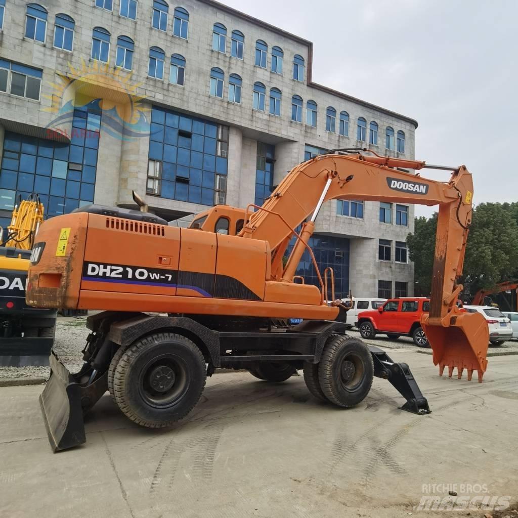 Doosan DH 210 W-7 Wielgraafmachines