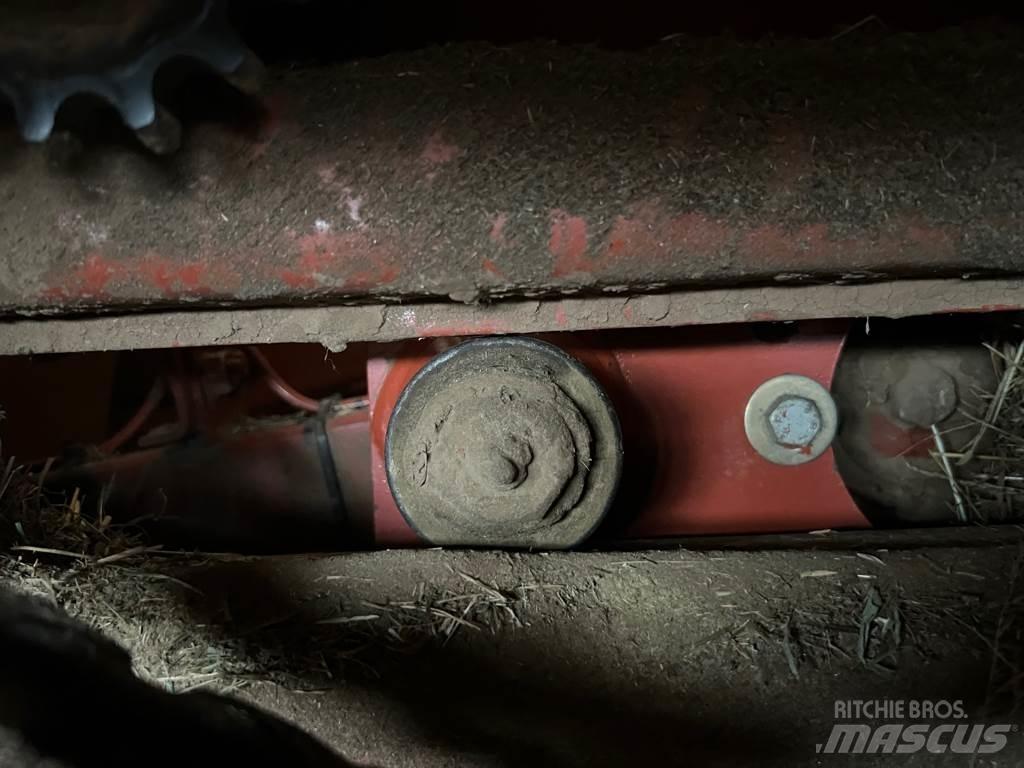 Hesston 4600 Vierkante balenpers