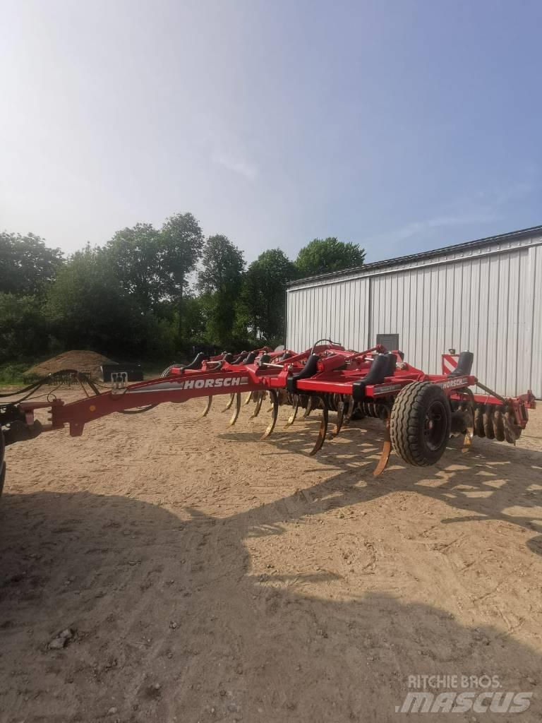 Horsch Terrano 5 FX Cultivatoren