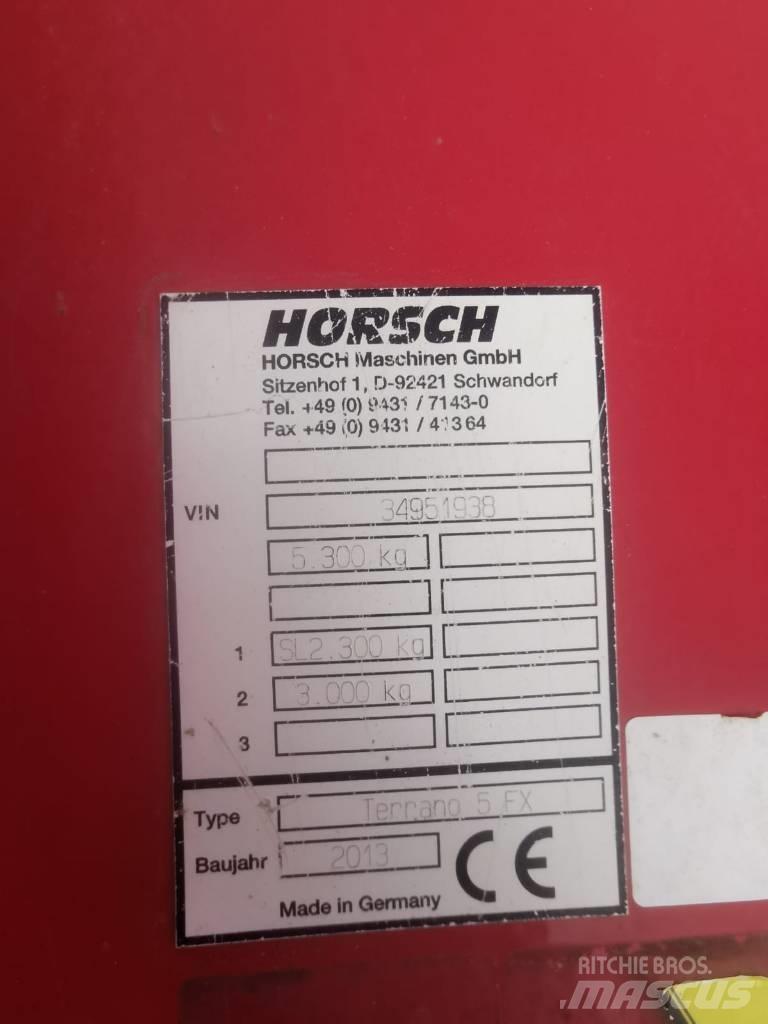 Horsch Terrano 5 FX Cultivatoren