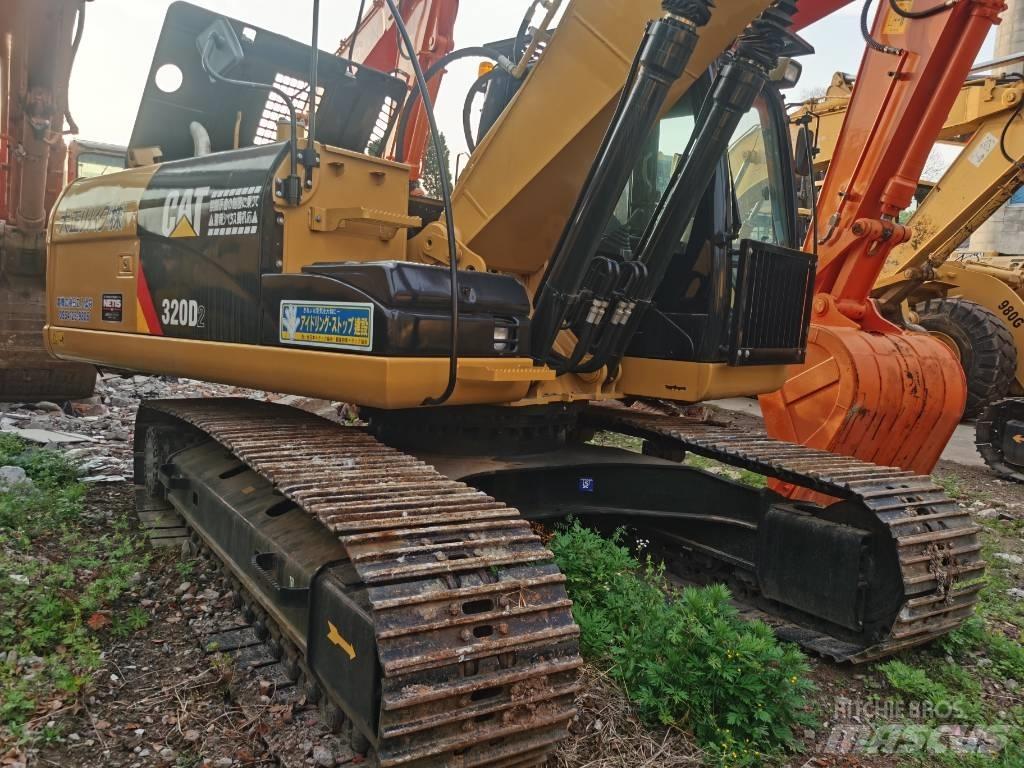 CAT 320 D2 Rupsgraafmachines