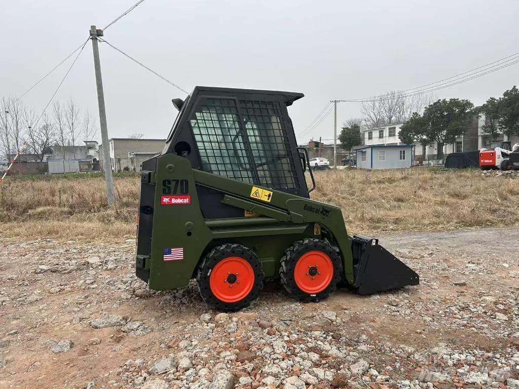 Bobcat S 70 Schrankladers