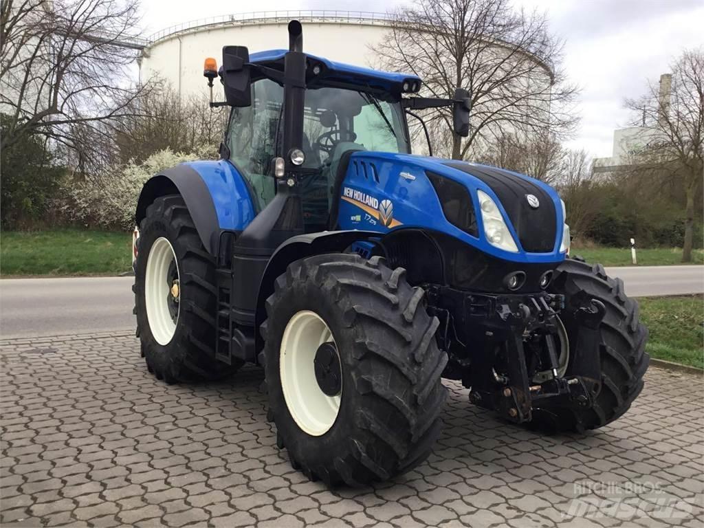 New Holland T7.275 Tractoren