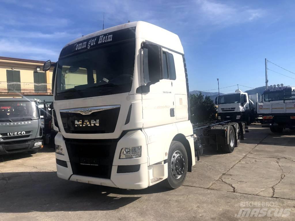 MAN TGX 26.440 Oprijwagen