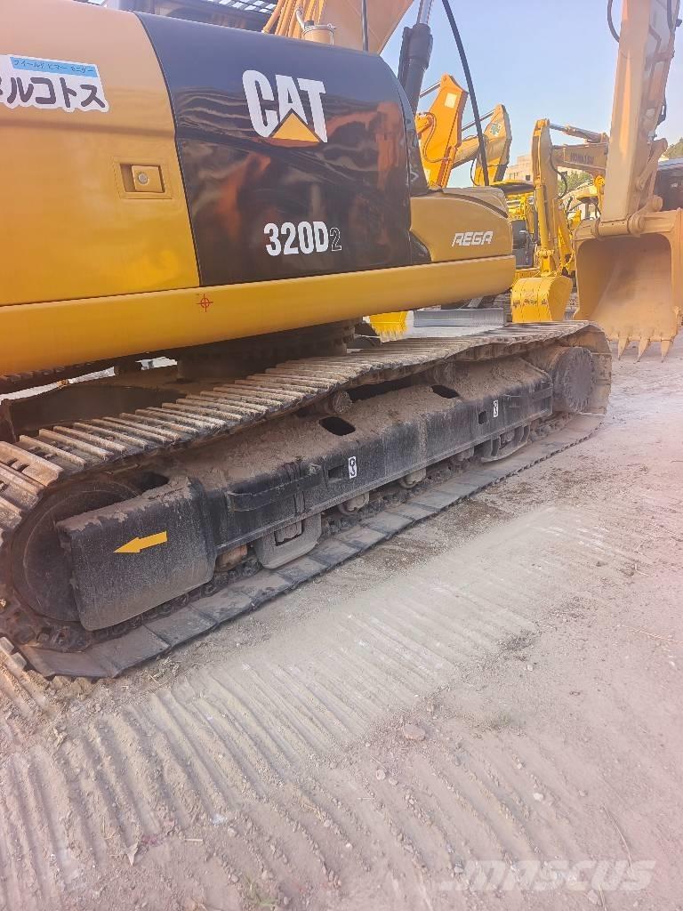 CAT 320 D Rupsgraafmachines