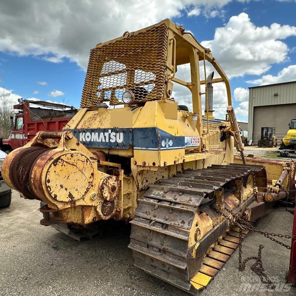 Komatsu D 68 E-1 Rupsdozers