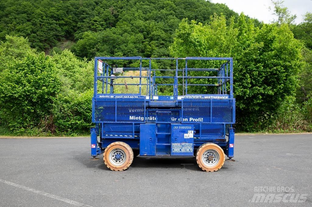 SkyJack 8841 RT Schaarhoogwerkers