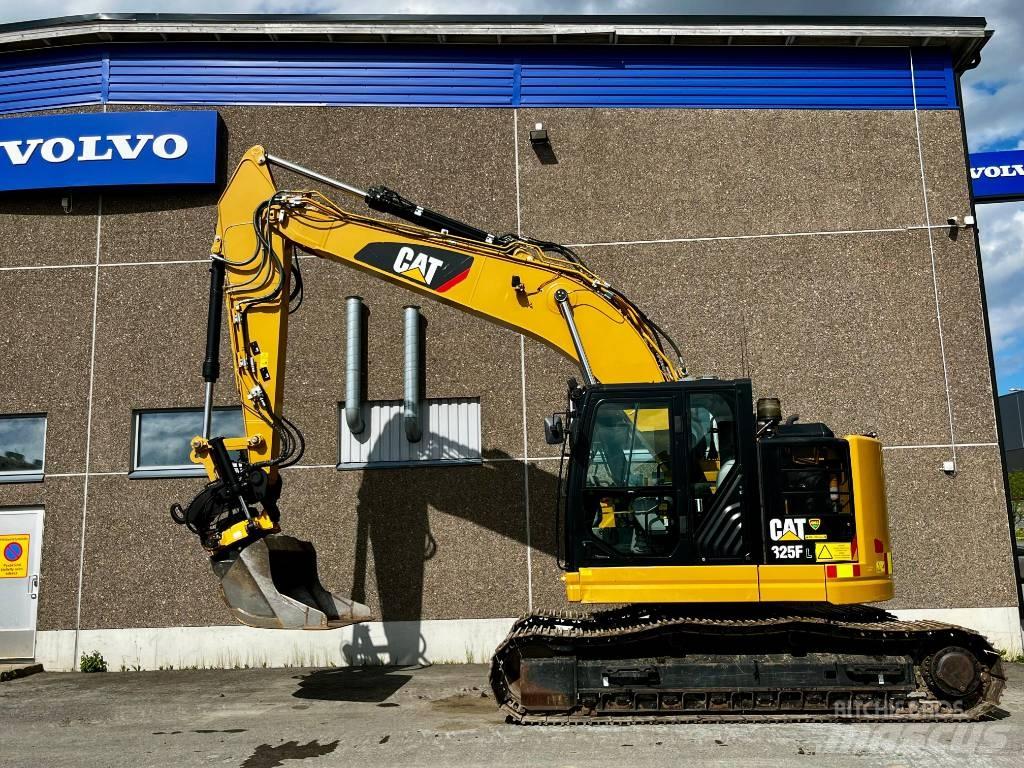 CAT 325 Rupsgraafmachines
