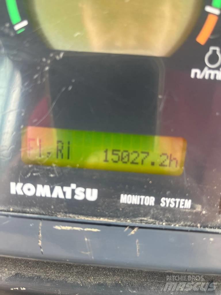 Komatsu D 155 AX-5 Rupsdozers