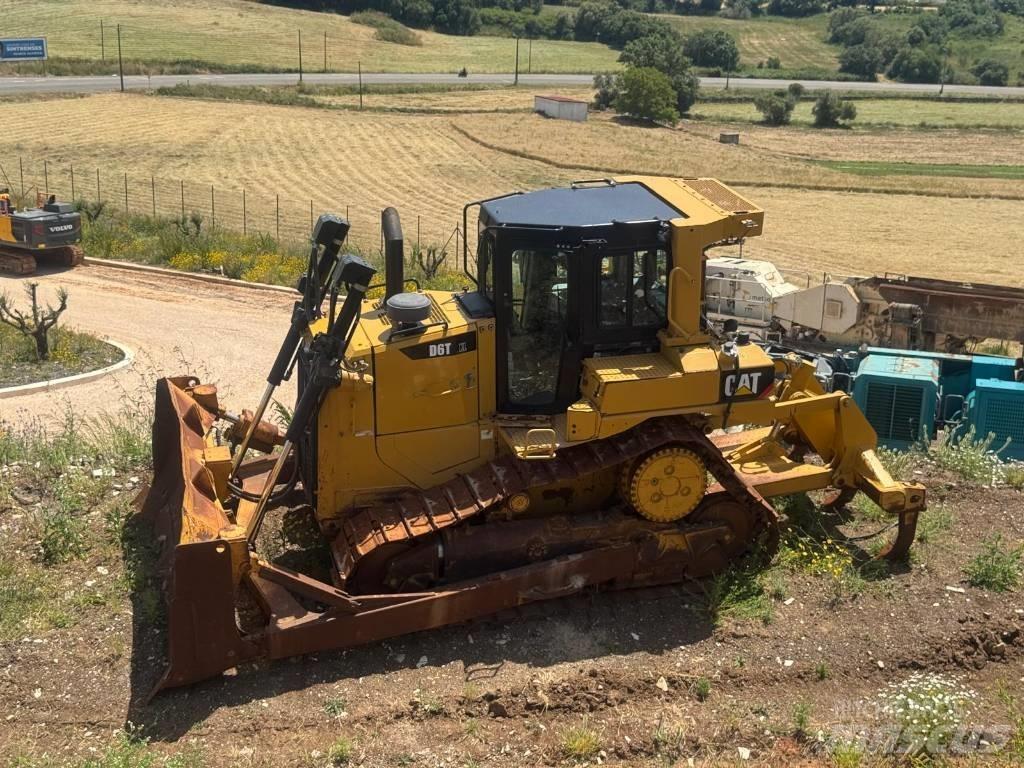 CAT D 6 T XL Rupsdozers