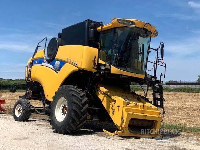 New Holland CX 5090 Maaidorsmachines
