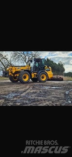 JCB TM 320 S Verreikers voor landbouw