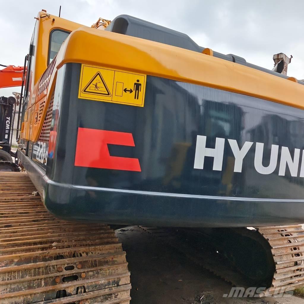 Hyundai HX 220 Rupsgraafmachines