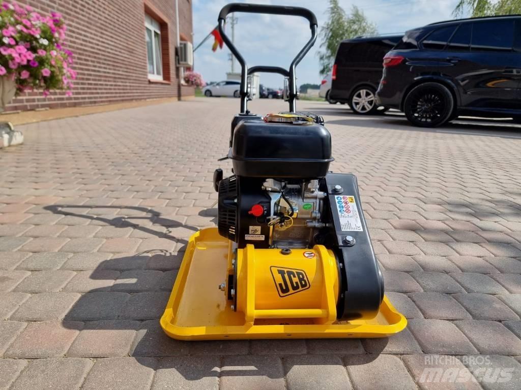 JCB HIGHER HP - 110 Trilmachines