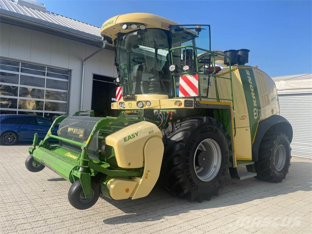 Krone Big X 700 Zelfrijdende veldhakselaars