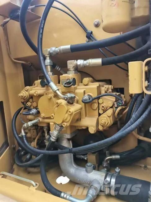CAT 312 C Rupsgraafmachines