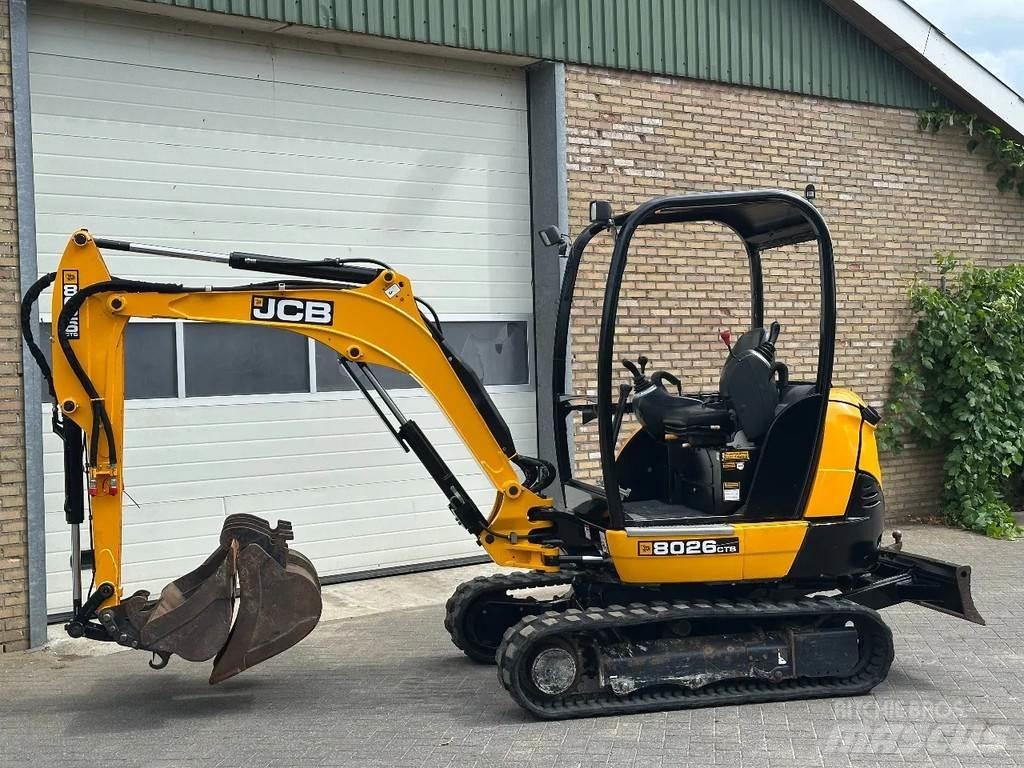 JCB 8026 Minigraafmachines < 7t