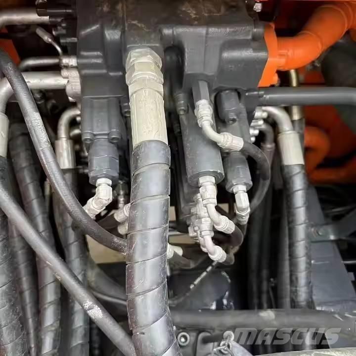 Doosan DX 300 LC Rupsgraafmachines
