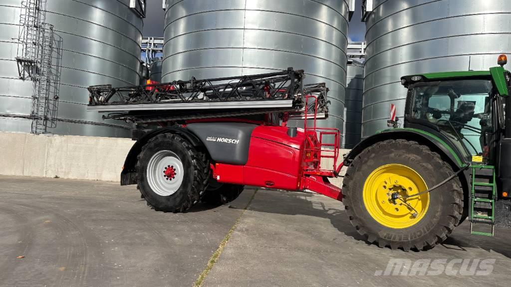 Horsch Leeb 6 LT Getrokken spuitmachines