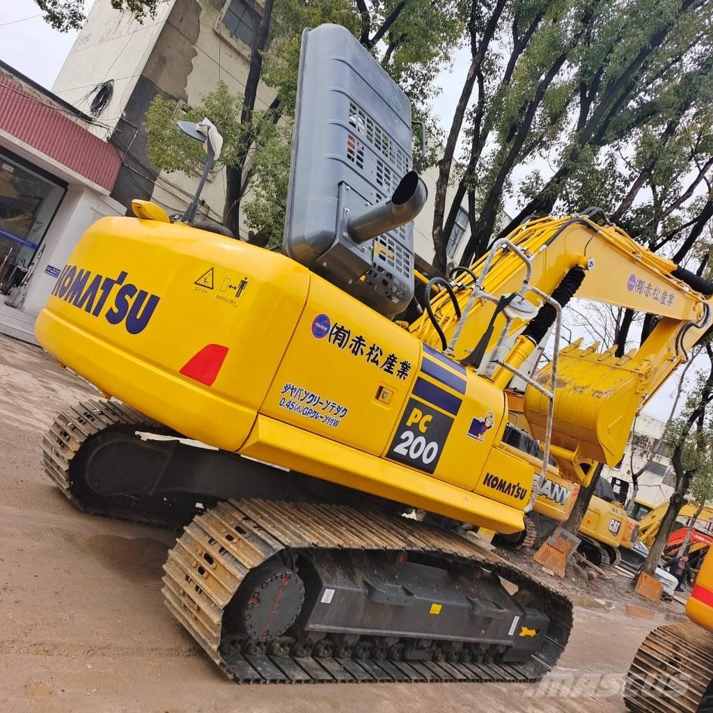 Komatsu PC 200 Rupsgraafmachines